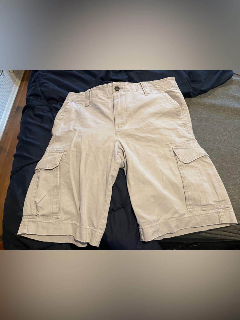 Men's Grey Utility Cargo Shorts Roebuck and Co Size 36
